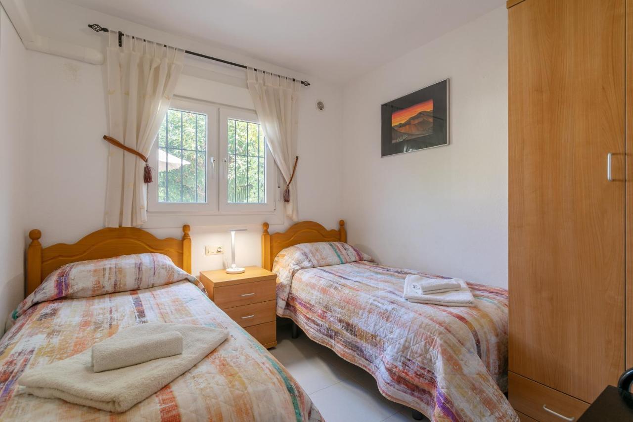 Heads 2 Holiday Homes Apartment Villamartin  Εξωτερικό φωτογραφία